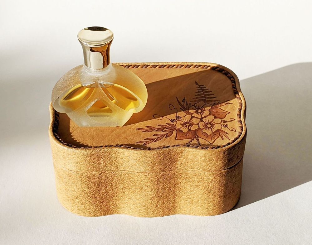 Dzintars Reveranss – Реверанс