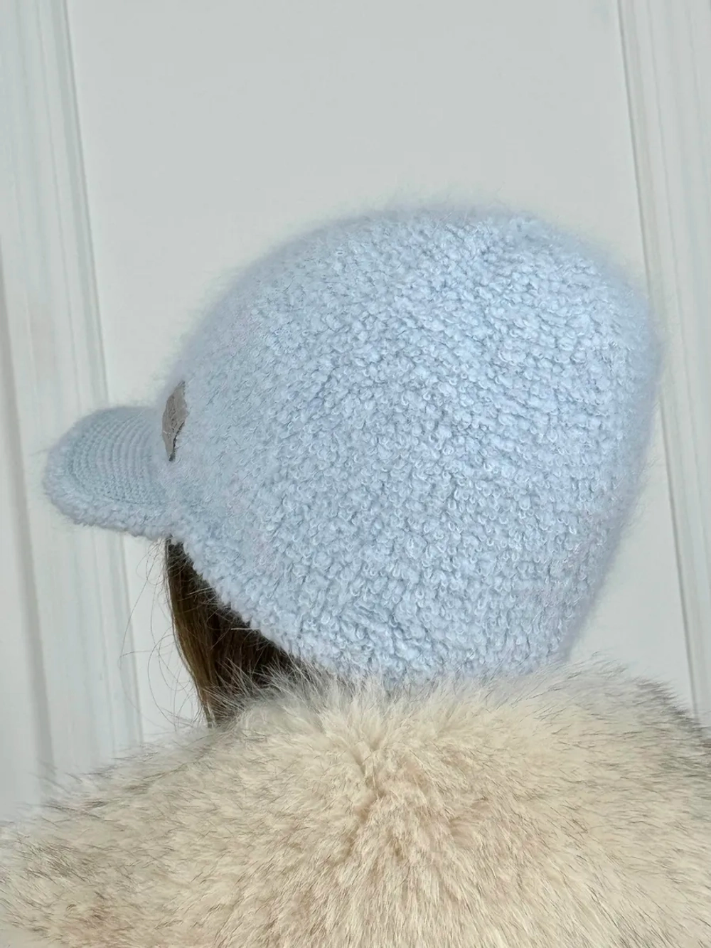 Шапка кепи зимняя с козырьком