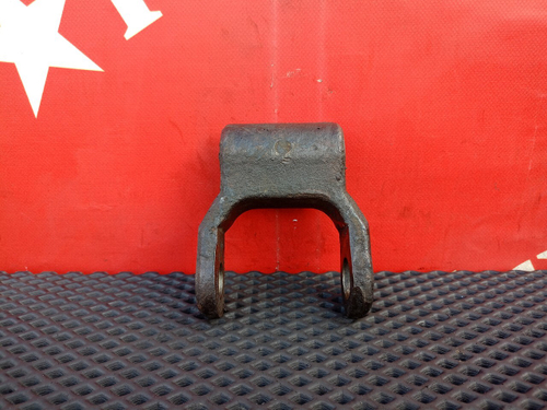 Серьга рессоры