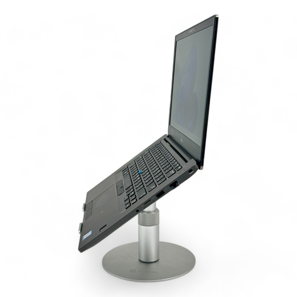 Latitude 7490