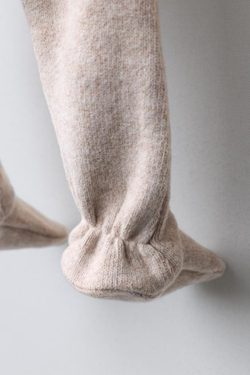 ZARA ЛЕГИНСЫ ИЗ МЯГКОЙ ТКАНИ, ЭКРЮ