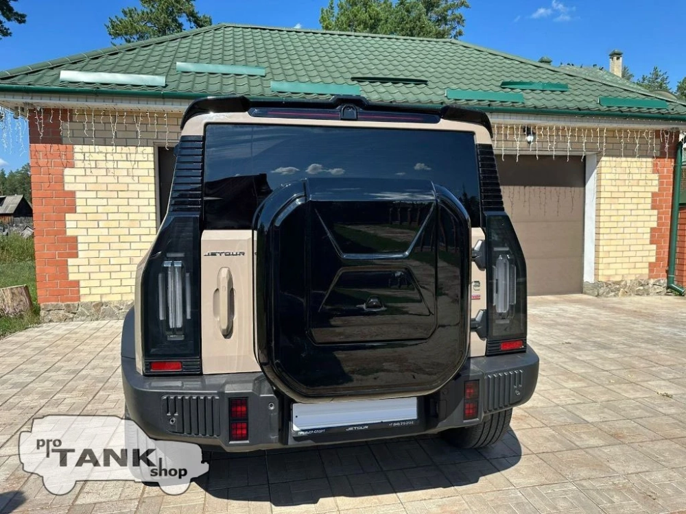 JETOUR T2 Кожух запасного колеса RALEX (глянцевый черный)