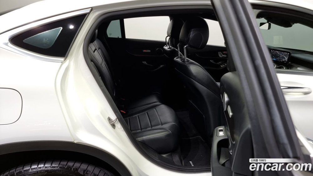 Mercedes-Benz GLC-Class X253 GLC300e 4MATIC Coupe (09.2021)