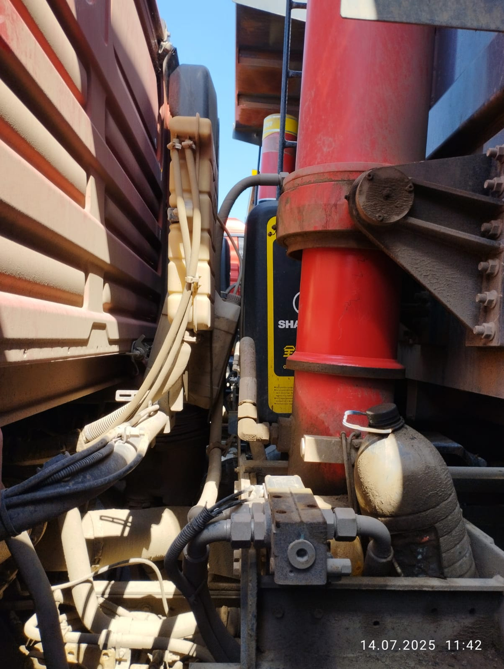 Shacman (Shaanxi) SX* 8x4 Самосвал SX331863366 (Дизельный, 12,5 л, 544 л.с., МТ)