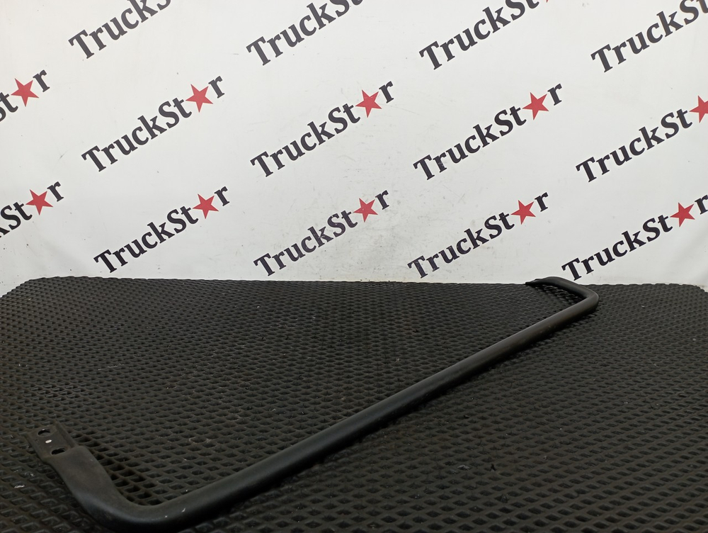 Поручень кабины передний правый