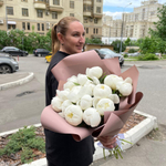 Букет пионов «Пион Дюшес 17»