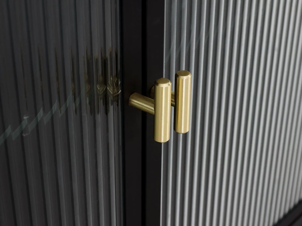 Сервант 4-х дверный The One