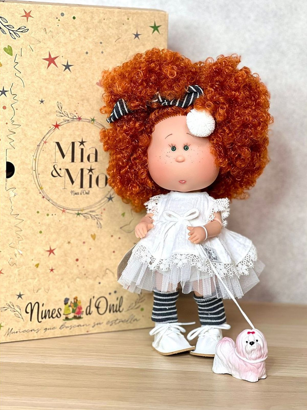 Кукла Nines виниловая 30см MIA CASE шарнирная (3503A)