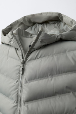 ZARA ОЧЕНЬ ЛЕГКИЙ ЖИЛЕТ WATER REPELLENT С КАПЮШОНОМ, БЕЖЕВЫЙ