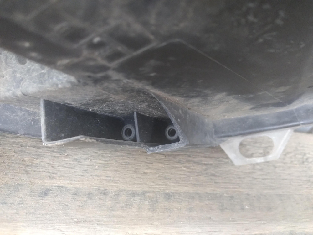 Фара левая Opel Astra J  Б/У Оригинал 13297720