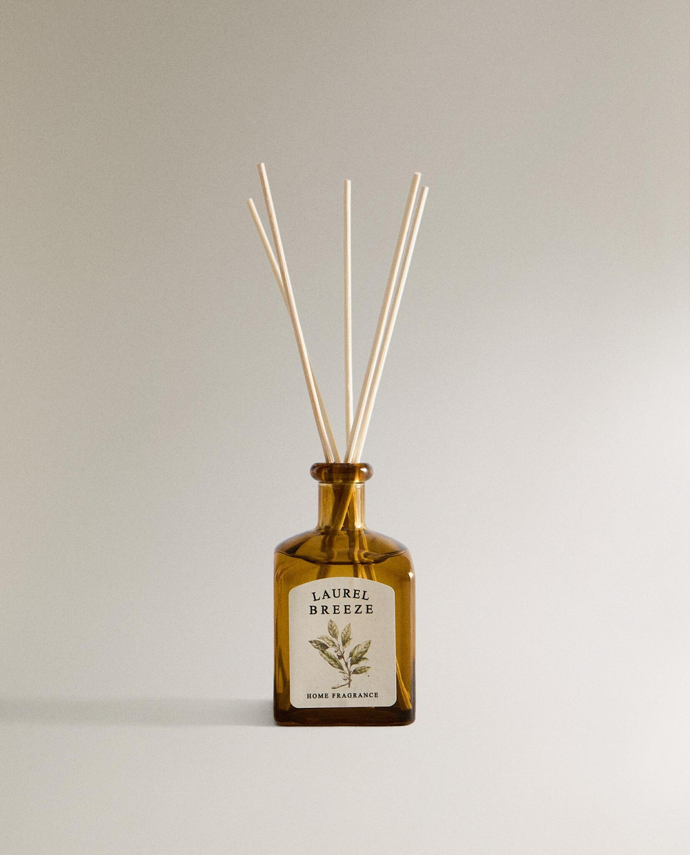 Zara Home LAUREL BREEZE REED DIFFUSERS — ароматический диффузор с тростниковыми палочками, Лавровый Бриз, 250 мл