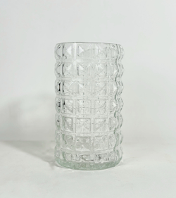 Vase 08