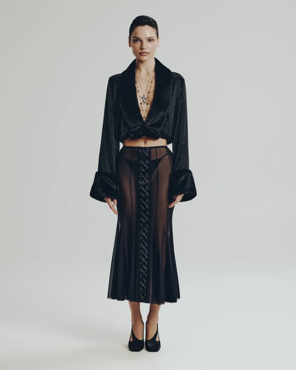 Пиджак с мехом из бисера