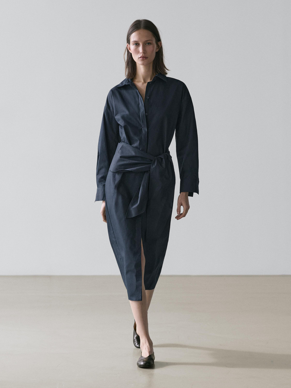 Massimo Dutti Платье-рубашка миди с шарфом, синий