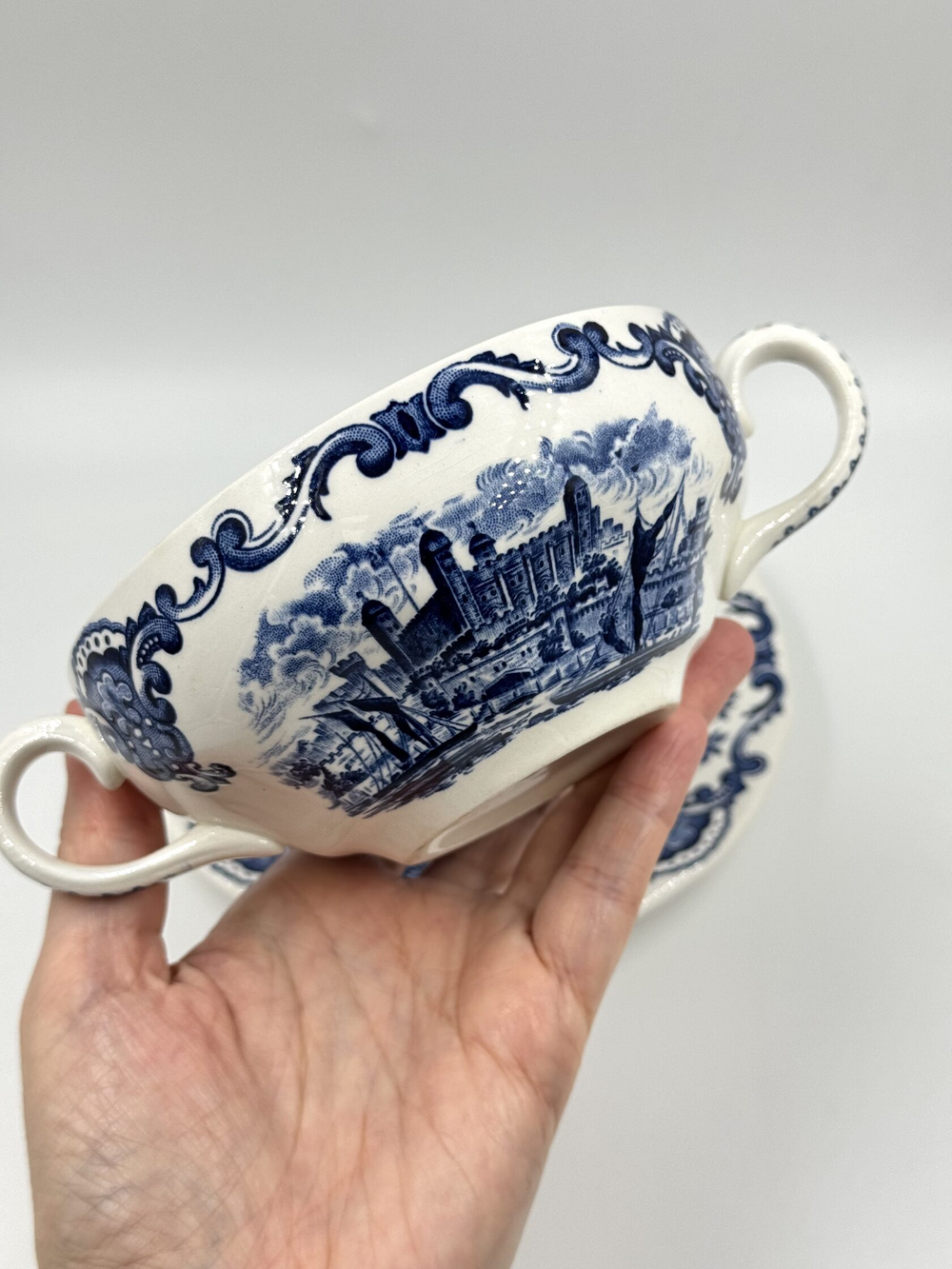 Бульонная пара Enoch Wedgwood