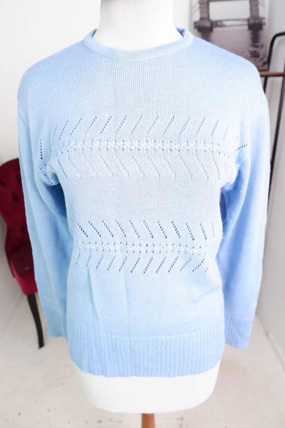 Джемпер повседневный, визуально на 46 размер