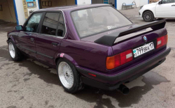 BMW E30 IS Задняя накладка на ВП (Реплика "Стекловолокно")