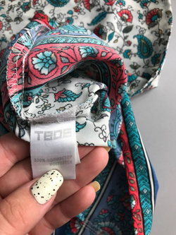 Блузка Твое лаконичная, визуально на 46/48 размер