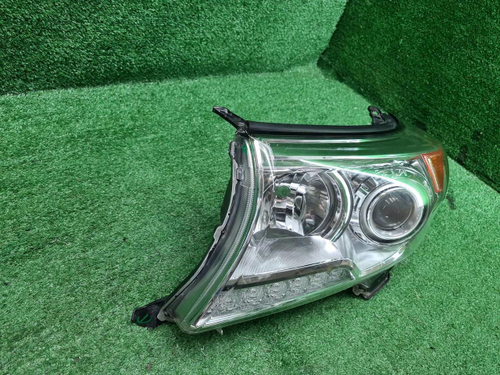Фара левая Land Cruiser 200 (2012-2015) ксенон