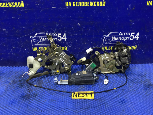 Замок двери задней левой NISSAN ELGRAND 2005