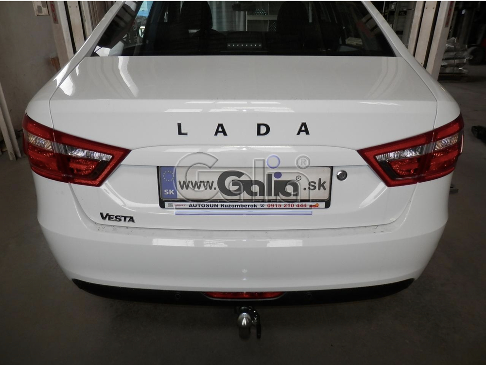 Фаркоп оцинкованный Galia L025C для Lada Vesta седан/универсал, в т.ч. SW Cross 2015-(паспорт и сертификат в комплекте)(без электрики)