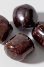 Гранат с астеризмом