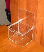 Ящик для пожертвований 200х150х150 300 с карманом