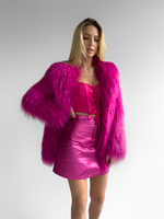 Полушубок Ivy Angel 6808 со скрытыми пуговицами и двумя карманами