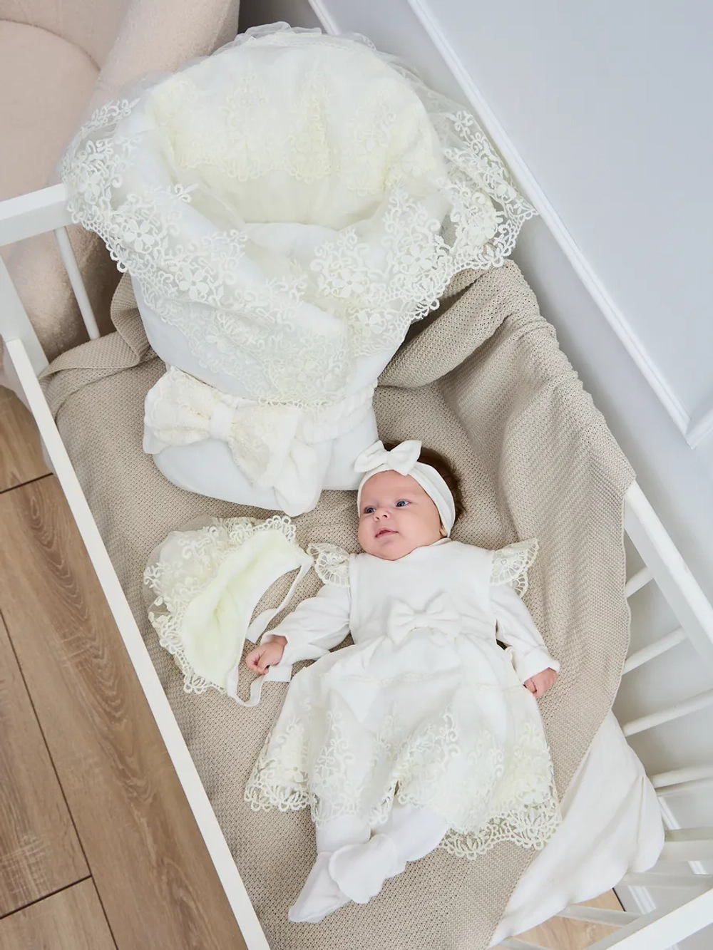 Конверт на выписку новорожденного весна