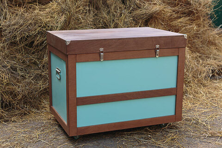 Универсальный сундук СВЕТЛОГОРЫ для седла и др. амуниции. Тиффани