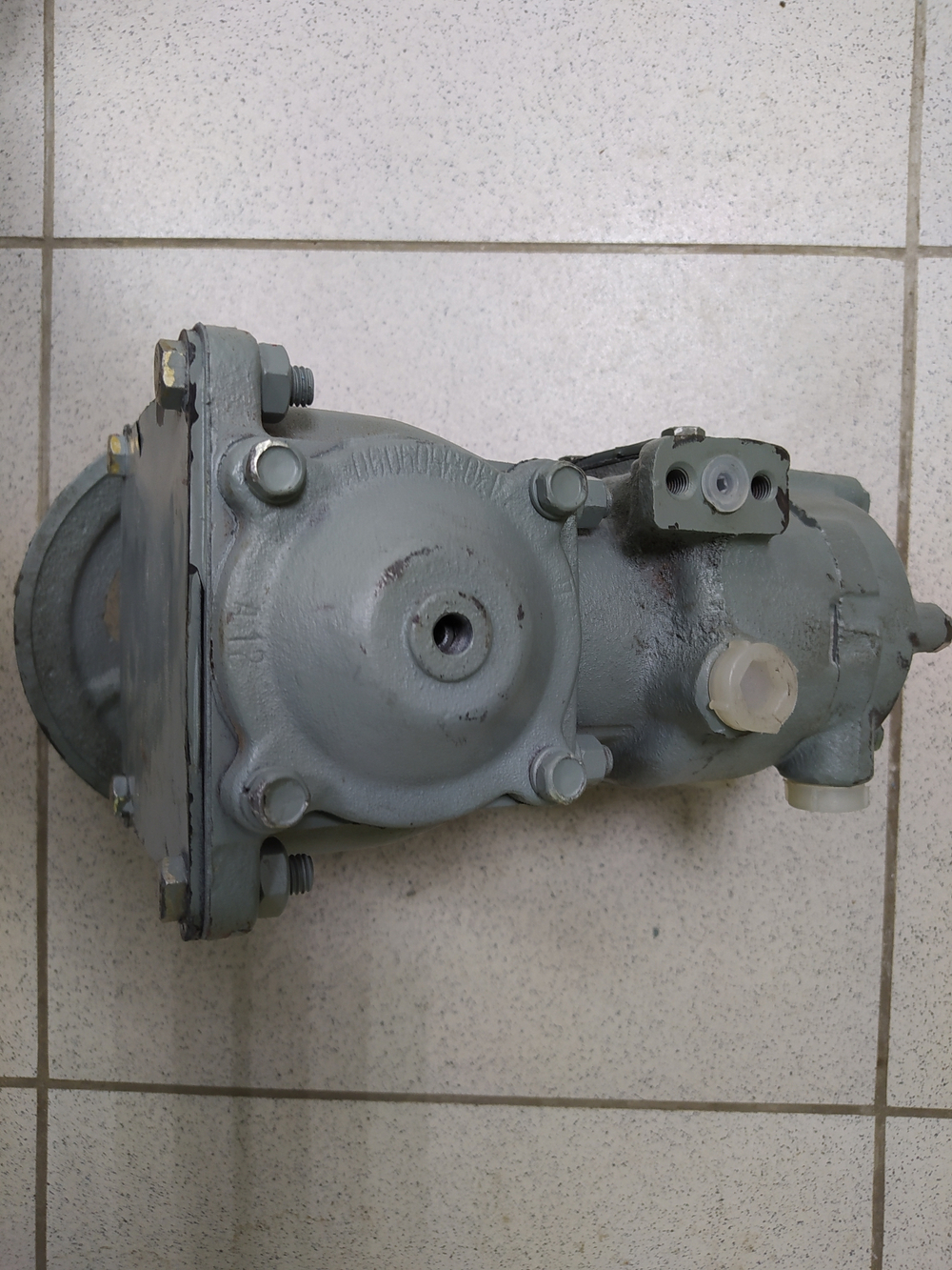 Компрессор со шкивом (201л/мин.) 5336-3509012