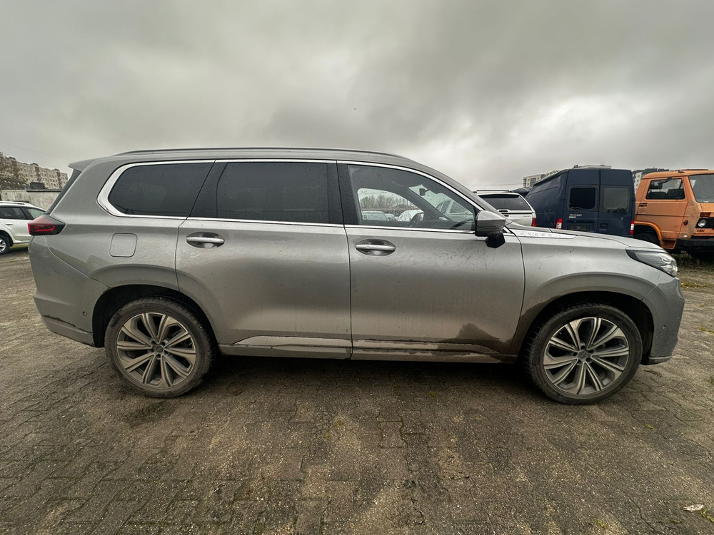 EXEED VX President 7 мест 2.0T 8AT 4WD