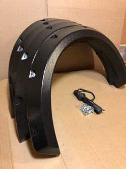 Силовые расширители арок колес 'Урбан' Нива 4х4/Легенд