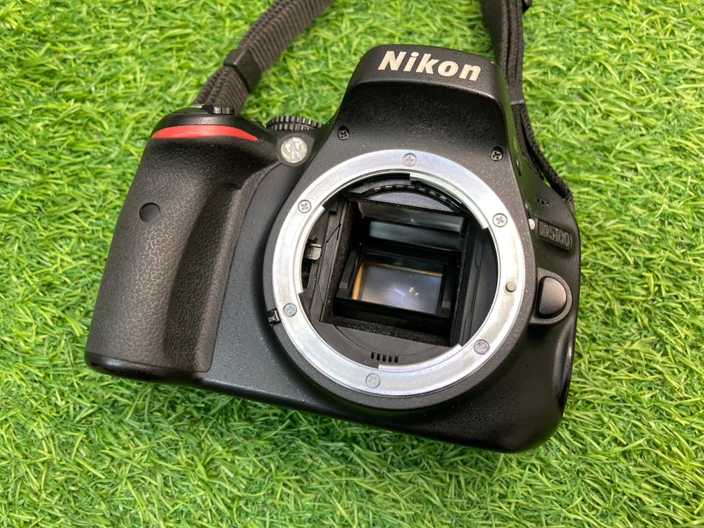 Nikon D5100 Kit 18-55mm 22.000 кадров