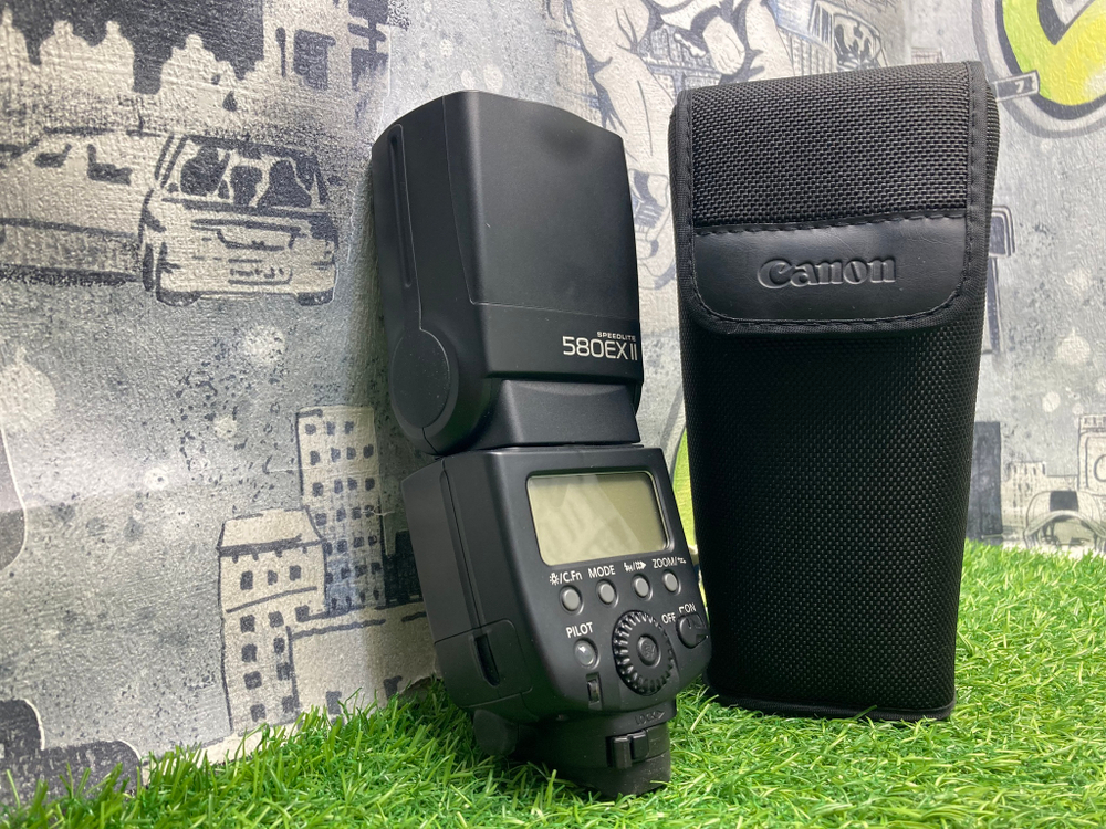 Canon Speedlite 580EX II