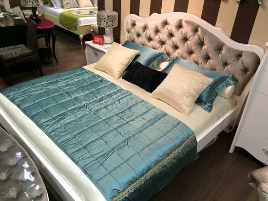 Покрывало с 6 подушками и пледом MODENA, FRATELLI BARRI