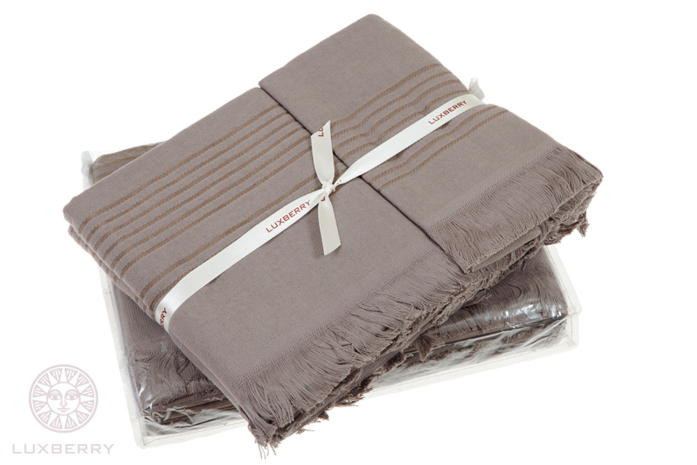 Элитные полотенца махровые Simple шоколад от Luxberry Португалия