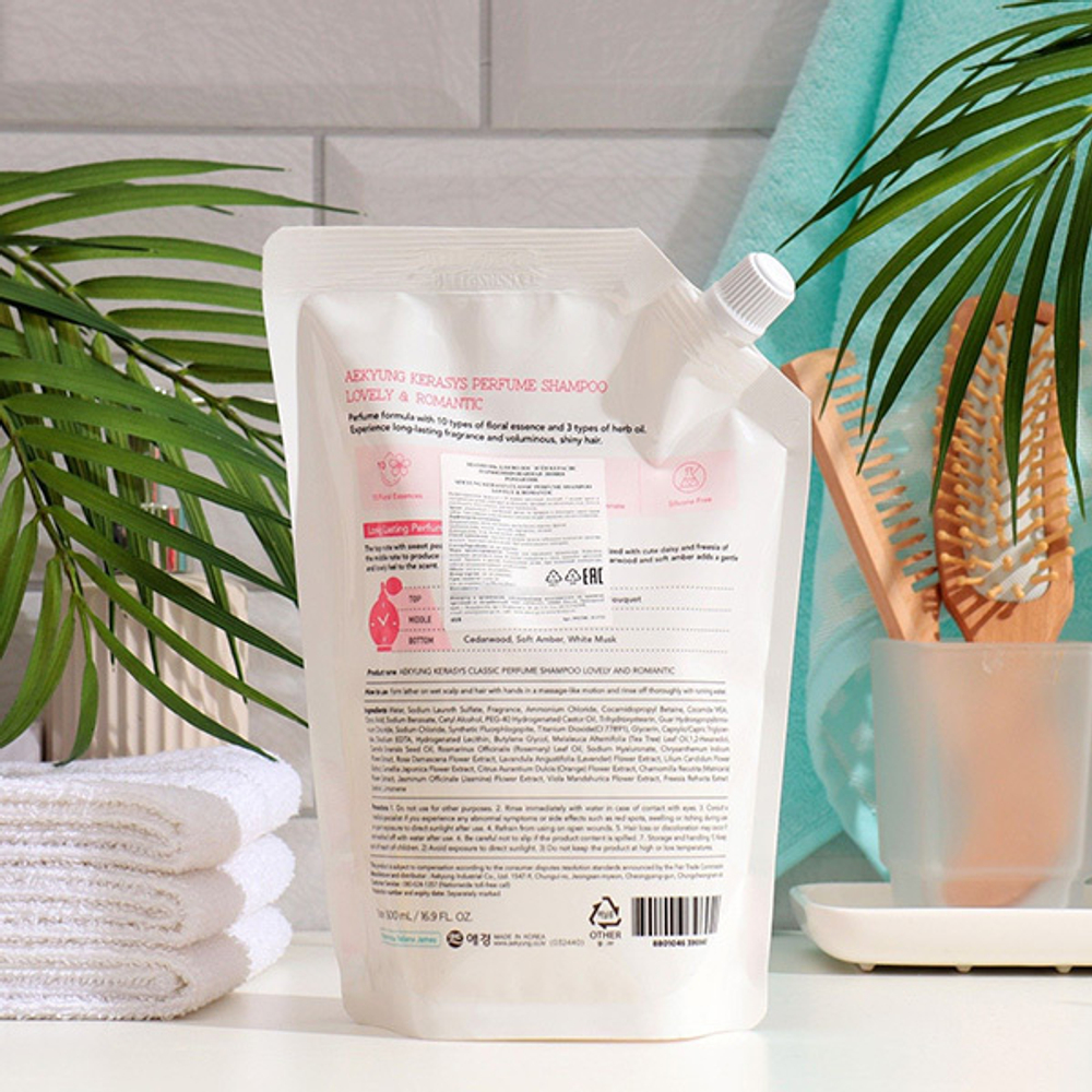 Шампунь для поврежденных волос Романтик KeraSys Lovely & Romantic Parfumed Shampoo 500мл