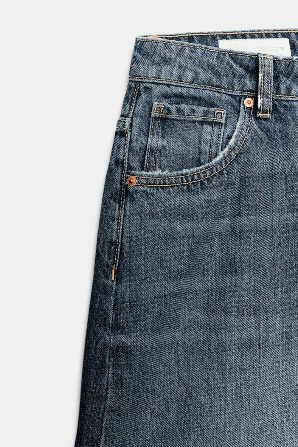 ZARA ДЖИНСОВЫЕ ШОРТЫ TRF BAGGY СО СРЕДНЕЙ ПОСАДКОЙ, СИНИЙ