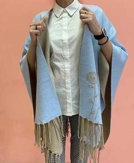 Накидка женская НК533-08/26 "Розы" бежевая