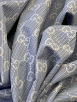 Хлопок с шелком Gucci голубой в полоску с дизайнерским лого