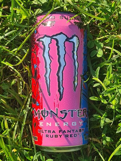 Энергетический напиток Monster Energy Ultra Fantasy Ruby Red 500 мл Ирландия
