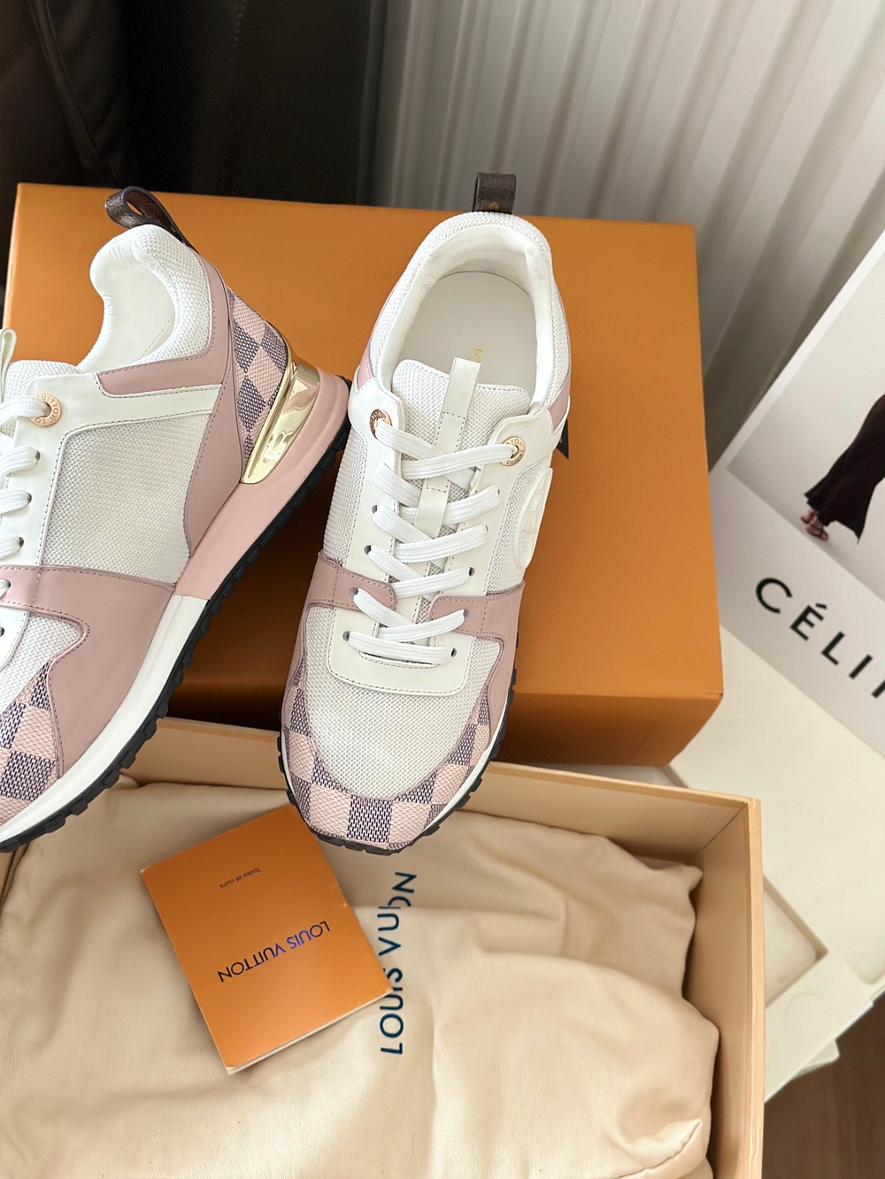 Louis Vuitton Run Away Trainer