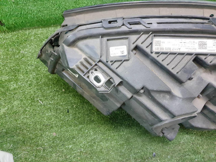 Фара правая Mercedes CLA C117 (2016-2019) LED