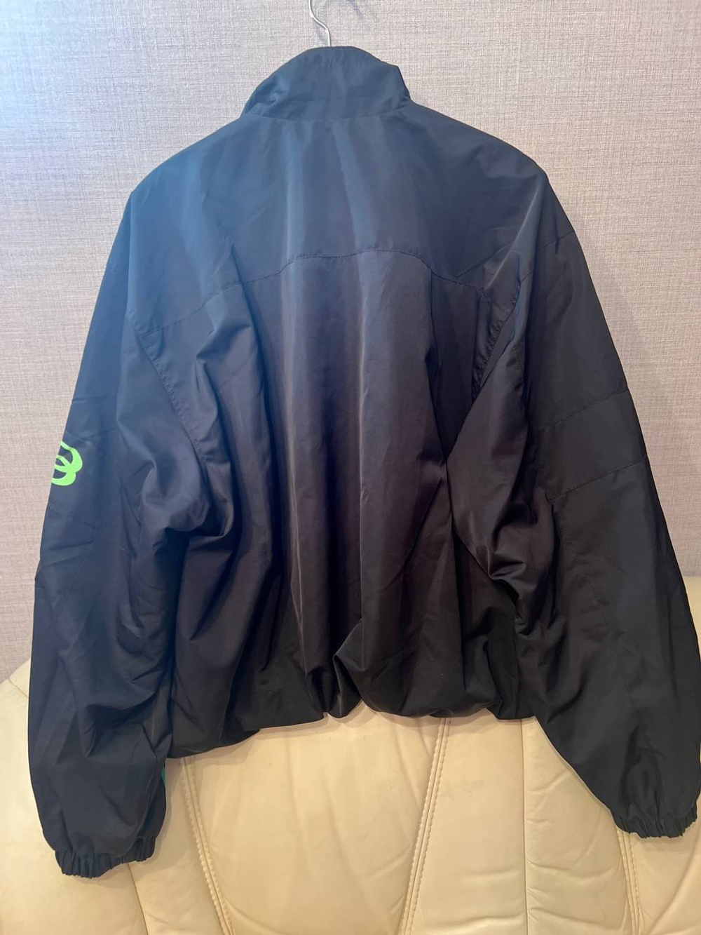 Бомбер Balenciaga
