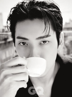 публикация GQ - 2026.08 BYEON WOO SEOK B Type
