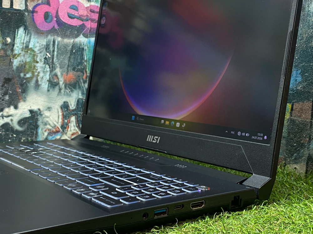 Игровой MSI 15' Ryzen 5 7535HS/IPS 144Гц/RTX 4050 6GB/24GB DDR5/512GB/ Bravo 15 C7VE-070XRU/Windows 11