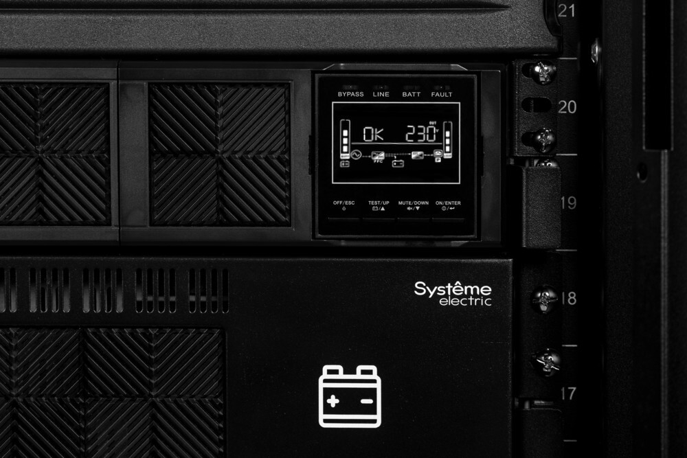 Источник бесперебойного питания  Systeme Electric SRVSE6KRTXLI5U