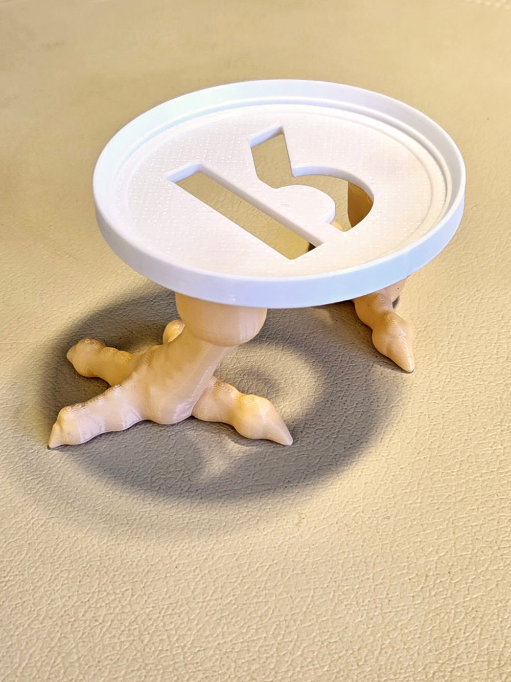 Шуточная подставка для Яндекс станции Лайт (Яндекс-Алиса) 3D печать, белая