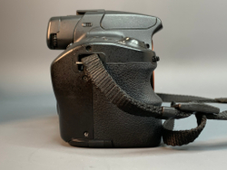 Sony SLT-A37 Kit 18-55mm 5.871 Кадров